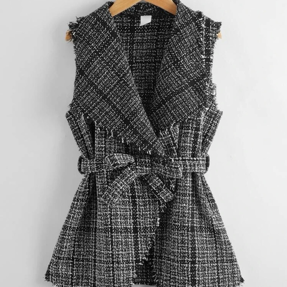 NWT Plus Size Plaid Tweet Raw Cut Belted Vest Overcoat Size 18